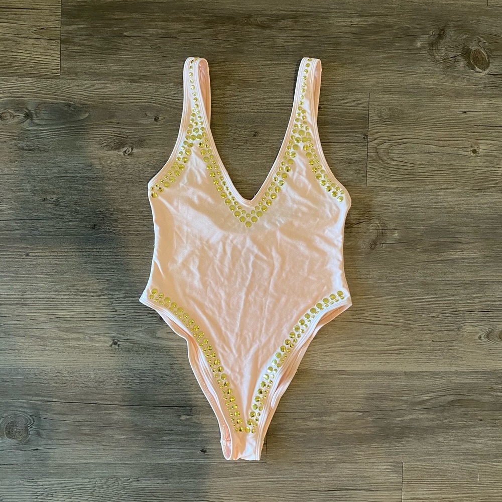 One piece swimsuit